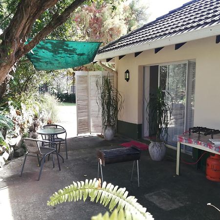 Bed and Breakfast Bell Park Self Catering Champagne Valley Екстер'єр фото